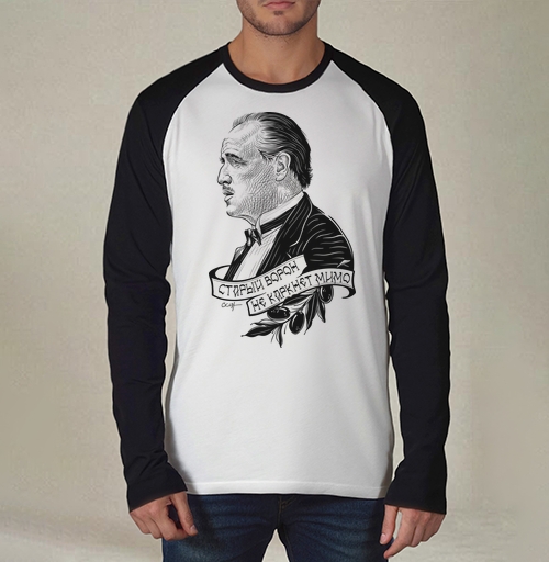 Фотография футболки Старый ворон не каркнет мимо