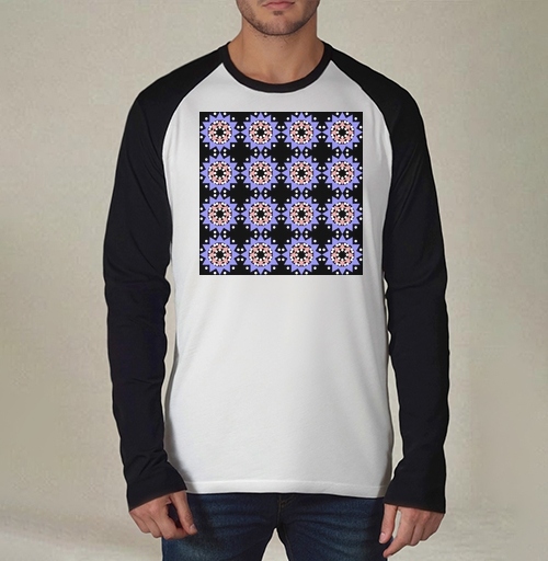 Фотография футболки Lavender abstract pattern with stars / Абстрактный лавандовый паттерн в современном стиле