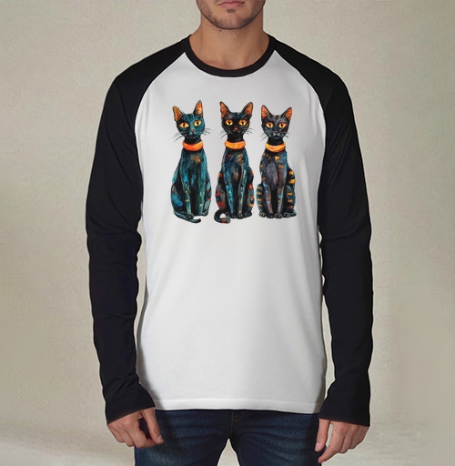 Фотография футболки Три черных кота с оранжевыми глазами / Three Black Cats with Orange Eyes