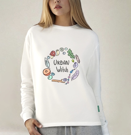 Фотография футболки Urban Witch / Городская ведьма