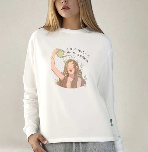 Фотография футболки В тебе цветёт то, что ты поливаешь