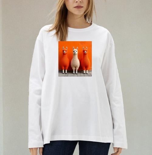 Фотография футболки Llamas in orange sweaters / Ламы в ярких свитерах у оранжевой стены