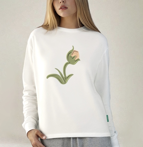 Фотография футболки Зеленый объемный тюльпан на черном фоне / Stylized green tulip 3D