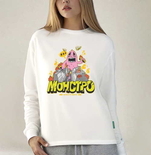 Фотография футболки Энергичный Pink Monster / Розовый монстр рушит серый город и мегаполис в огне