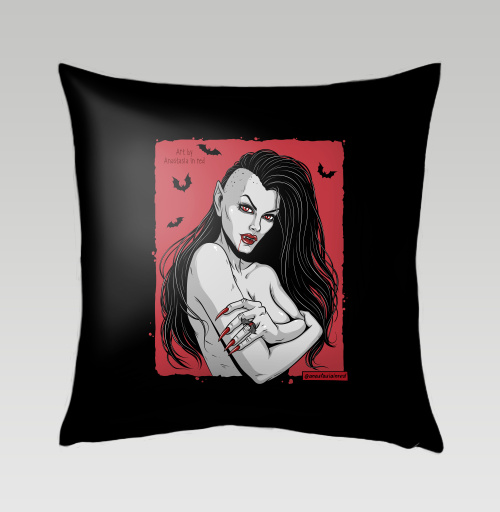 Подушка с рисунком Прекрасная вампирша