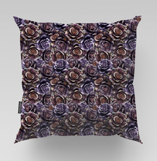 Фотография футболки Purple Rose Pattern – Темно-фиолетовые розы создают изысканный цветочный паттерн