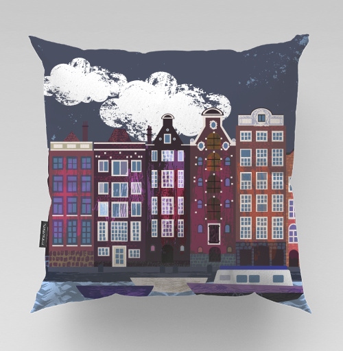 Фотография футболки Вечерние дома Амстердама Amsterdam houses на фоне ночного города