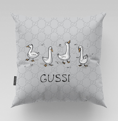 Фотография футболки GUSSI