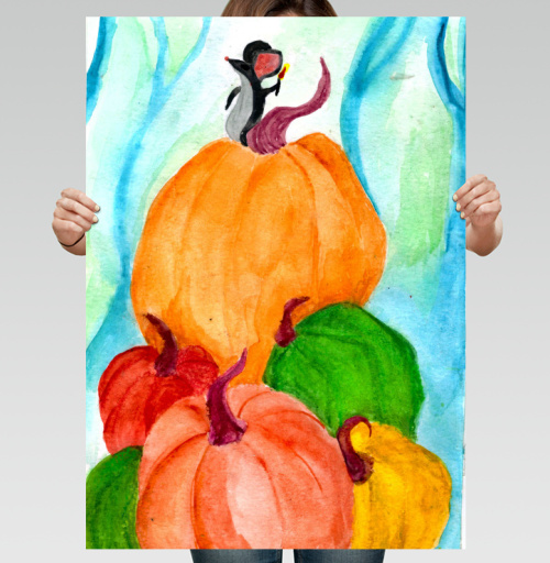 Фотография футболки Whimsical mouse holding light atop autumn pile – Мышь на тыквенном урожае
