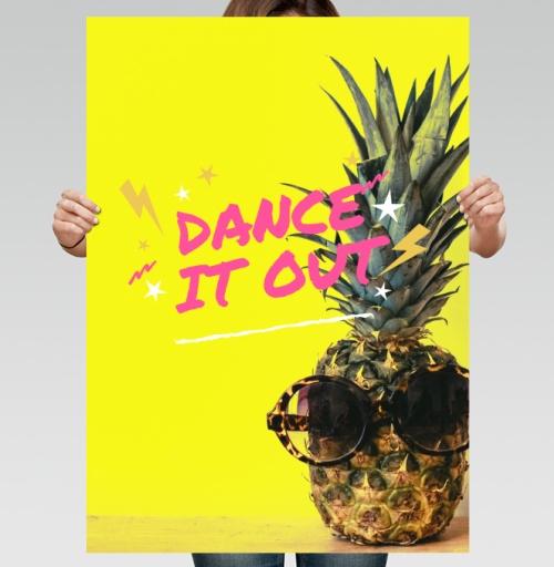 Фотография футболки Яркий ананас с очками и надписью DANCE IT OUT