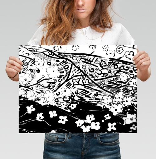 Фотография футболки Ink Flower Sketch Pattern Черно белая цветочная абстракция
