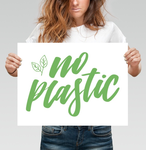 Фотография футболки Отказ от пластика зелеными буквами с листьями no plastic