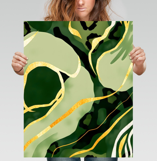 Фотография футболки Золотые изгибы на зеленом анималистичном фоне / Golden curves on green animal background