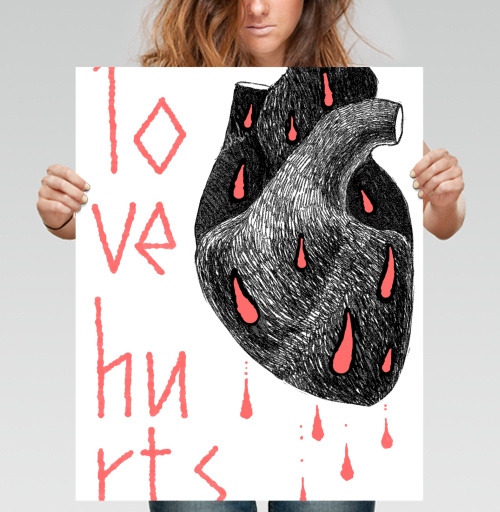 Фотография футболки Love hurts! / Любовь ранит!