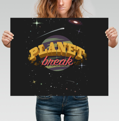 Фотография футболки Яркий логотип PLANET break в космической тематике