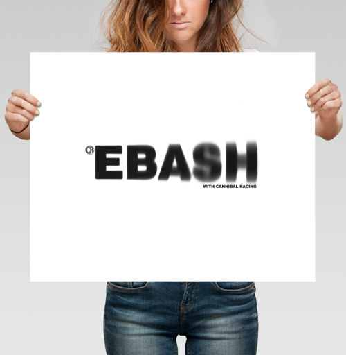 Фотография футболки EBASH с эффектом движения и логотипом Cannibal Racing