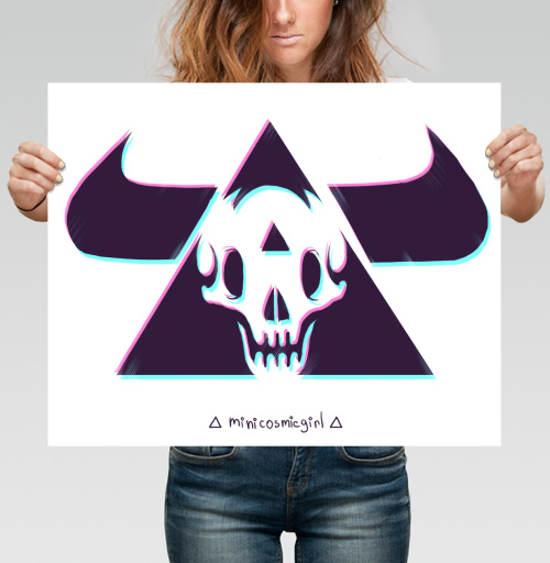 Фотография футболки TRIANGLE SKULL BULL / Череп быка в треугольнике