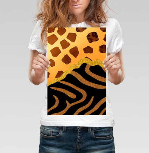 Фотография футболки Golden animal print / Золотой анималистичный паттерн зебры и жирафа
