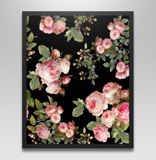 Фотография футболки Розовые розы на черном фоне