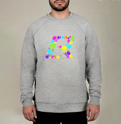 Фотография футболки Яркая буква R из цветных черепов на черном фоне