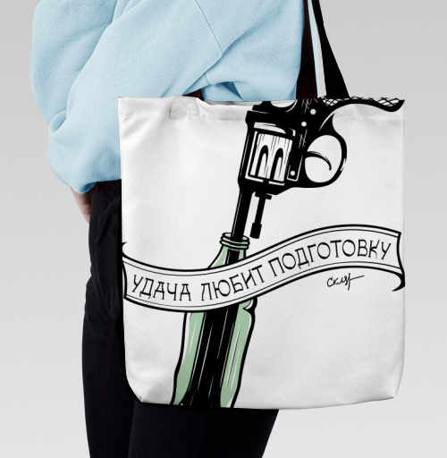 Фотография футболки Удача любит подготовку - револьвер