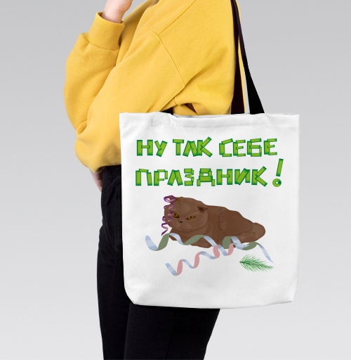 Фотография футболки Меланхоличный кот среди мишуры иронизирует над праздником