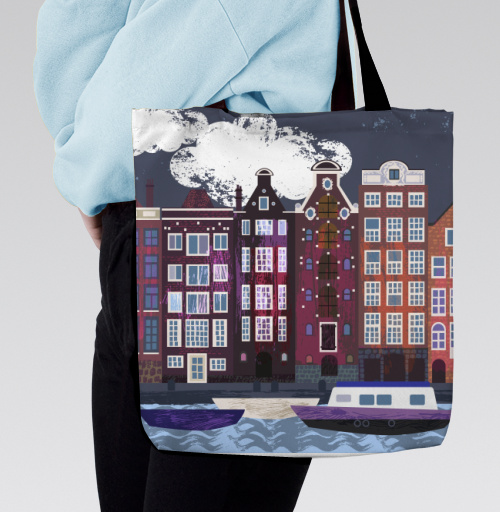 Фотография футболки Вечерние дома Амстердама Amsterdam houses на фоне ночного города