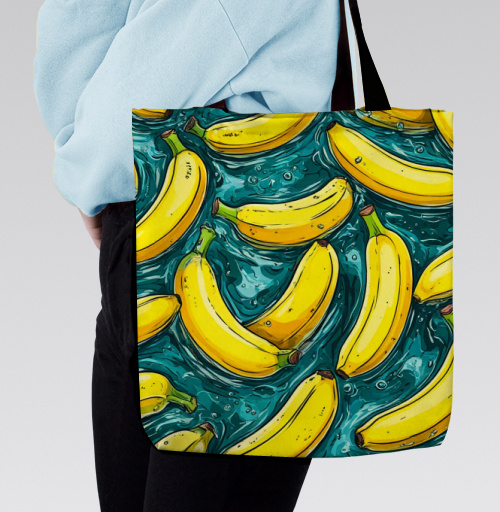 Фотография футболки Refreshing Tropical Bananas in Water / Свежие желтые бананы в воде
