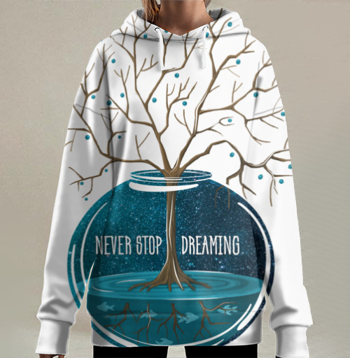 Фотография футболки Дерево мечты в стеклянном шаре с небом и рыбами