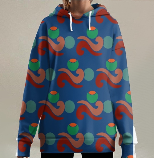 Фотография футболки Синий орнамент с абстрактными оливками и красными акцентами