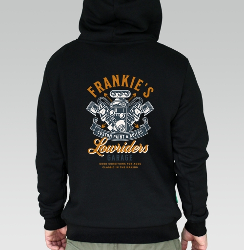 Фотография футболки Эмблема Frankie’s: Классика тюнинга и силы мотора